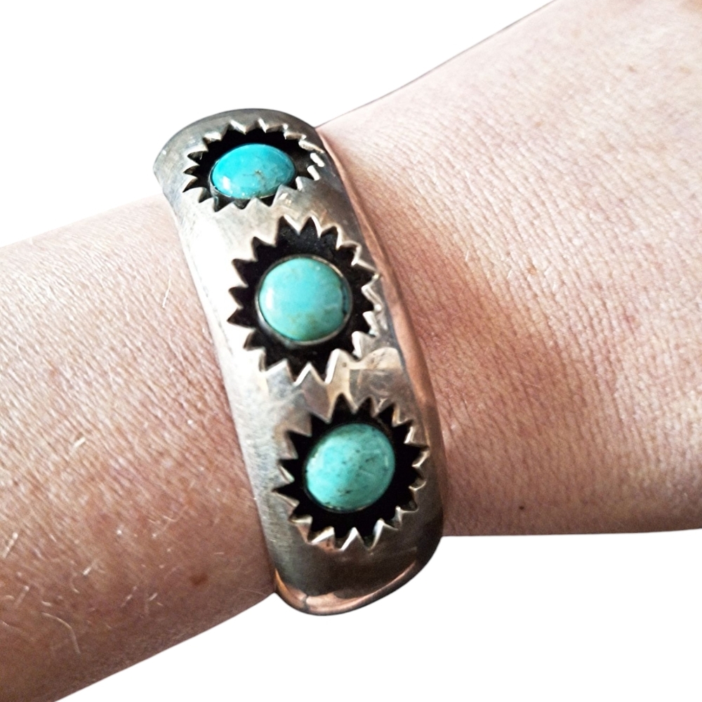 ✨️OOAK! Willie Saiz Navajo Sterling Silver Turquoise Shadow Box RARE Cuff!